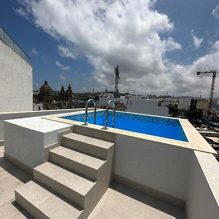 Korzo Suites Msida Luxury Penthouse With Pool ภายนอก รูปภาพ
